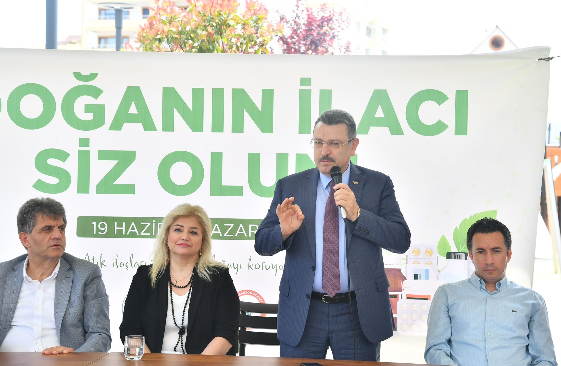 Trabzon’da eczanelere atık ilaç toplama kutuları yerleştirilecek