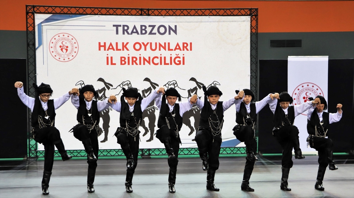 Trabzon’da Halk Oyunları İl Birinciliği yapıldı