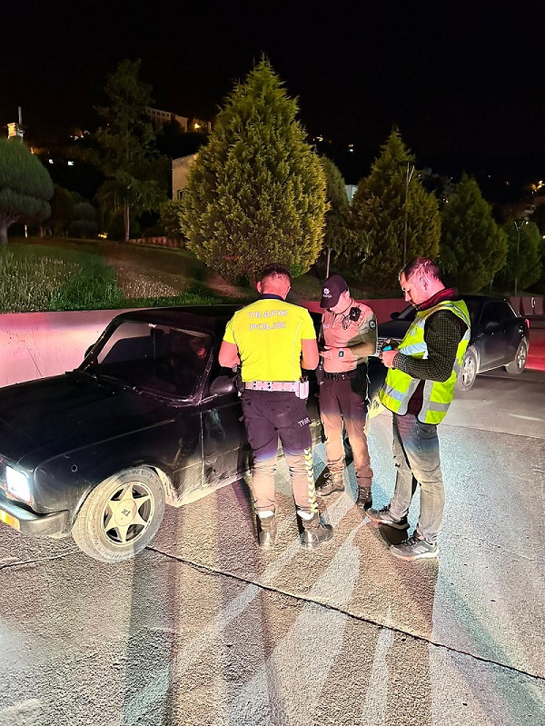 Zonguldak’ta kurallara uymayan sürücüler cezadan kaçamadı