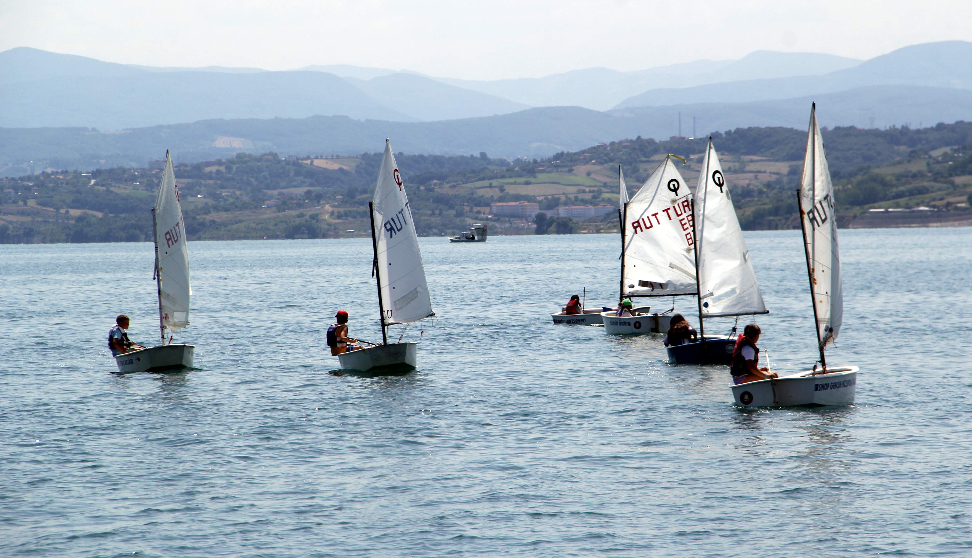 Sinop yelken sporunda eski günlerine dönmek istiyor