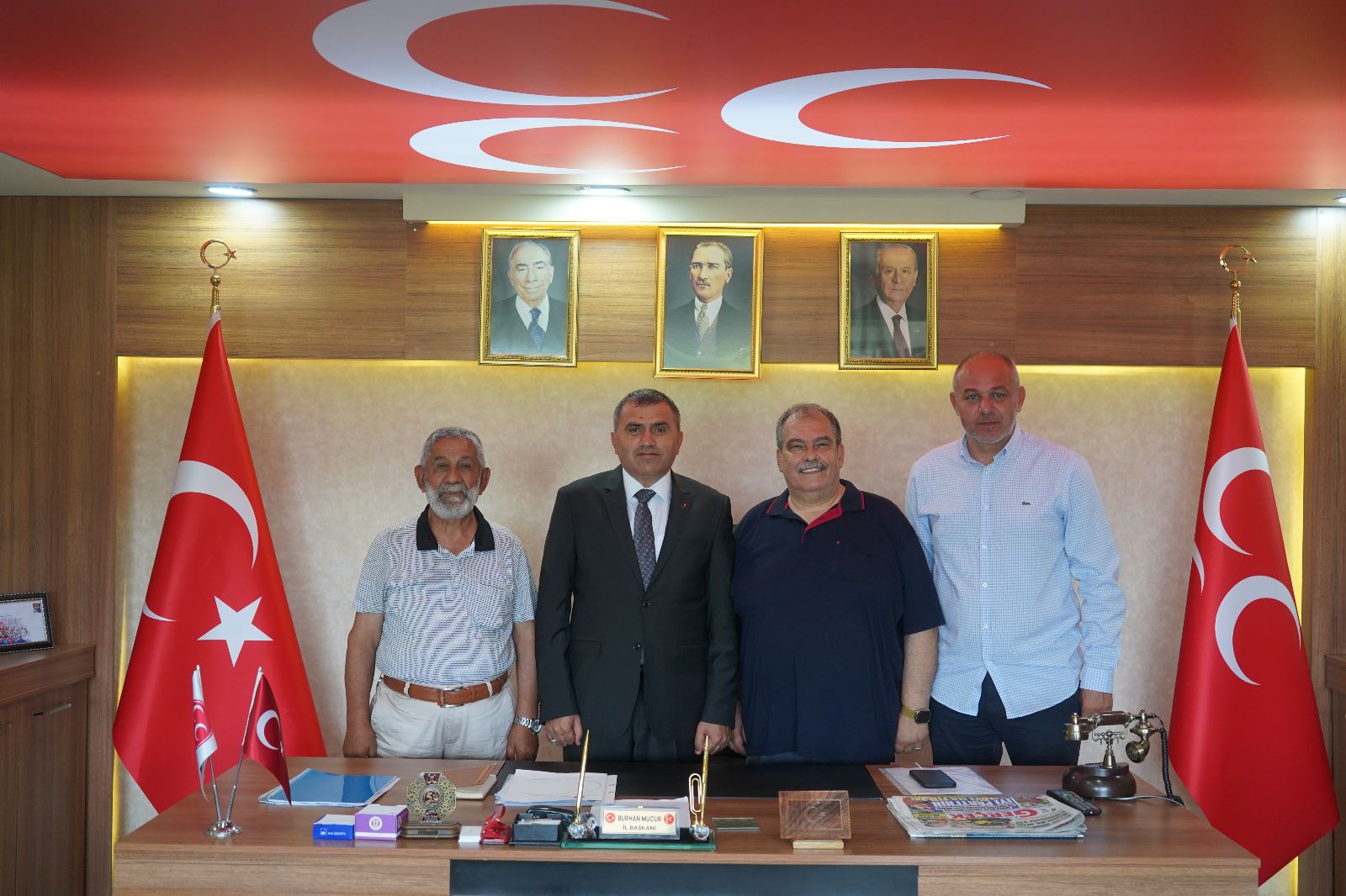 Anadolu Basın Birliği MHP Samsun İl Başkanı Burhan MUCUR ve Yönetimini ziyaret ederek ɓaşarı dileğinde bulundular