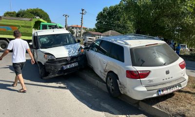 Samsun’da kamyonetle otomobilin çarpışması sonucu 2 kişi yaralandı