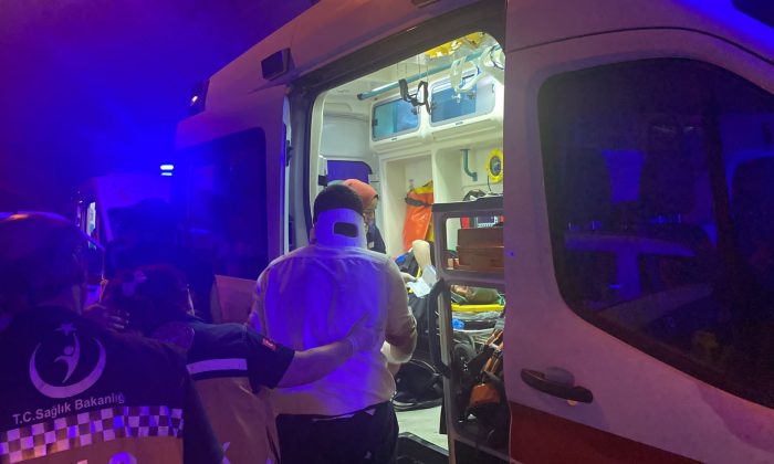 Artvin’deki trafik kazasında Gürcistan uyruklu 5 kişi yaralandı