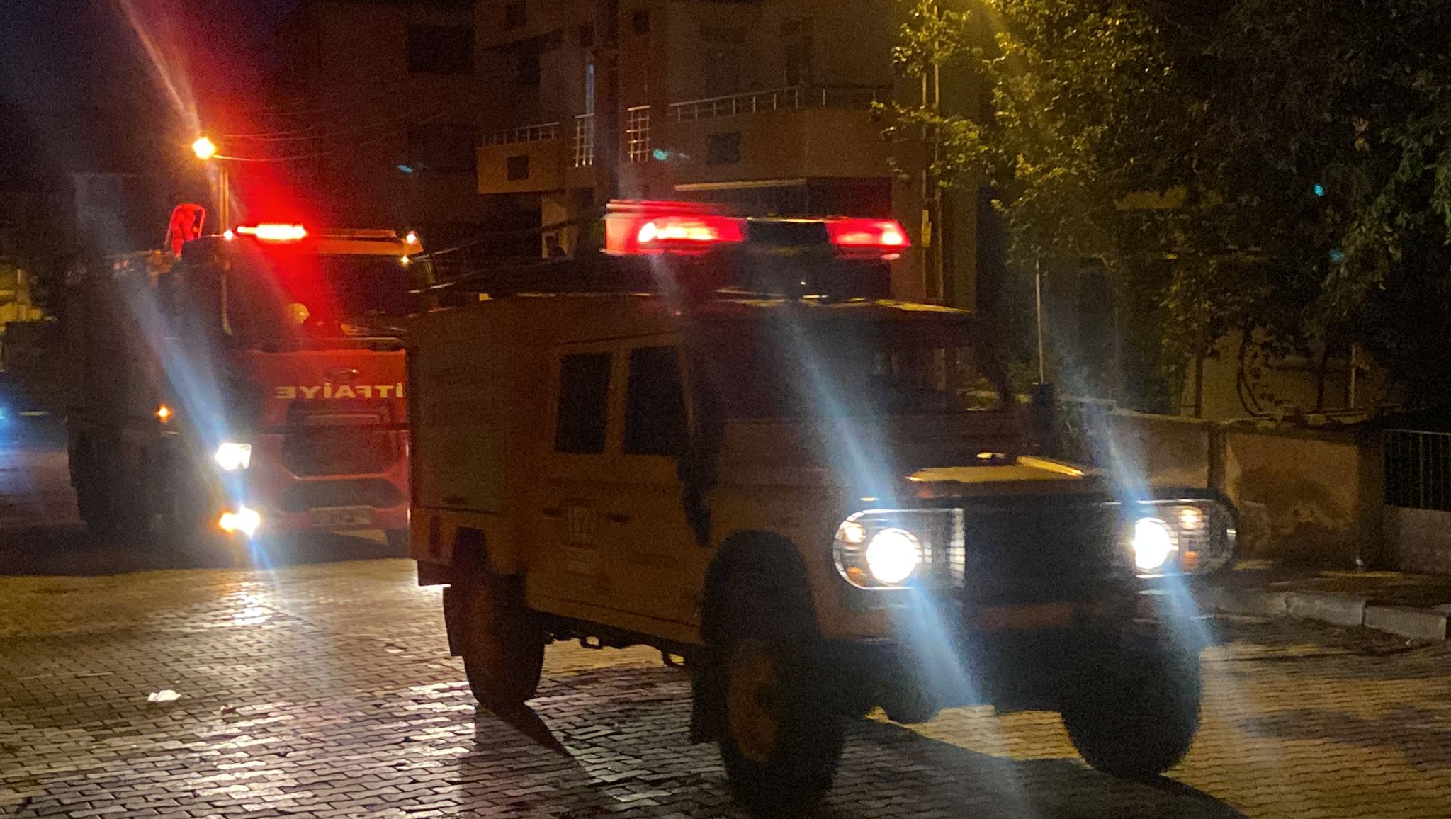 Kastamonu’da itfaiyeciler yangın ihbarında sürprizle karşılaştı