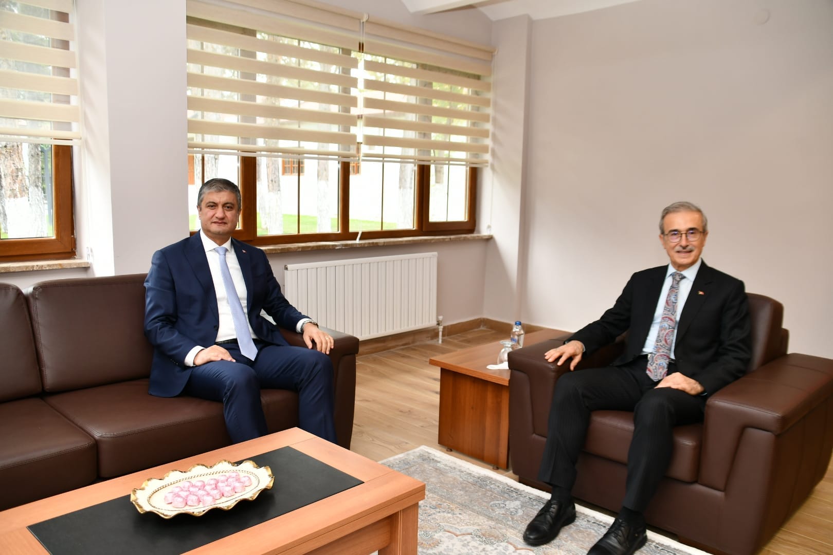 Vali Yavuz’dan KARDEMİR Yönetim Kurulu Başkanı Demir’e ziyaret