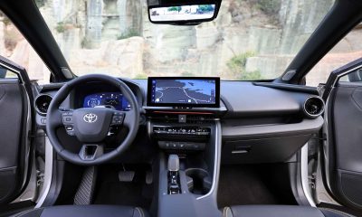 Toyota C-HR Hybrid’in yeni nesli Türkiye’de satışa sunuldu