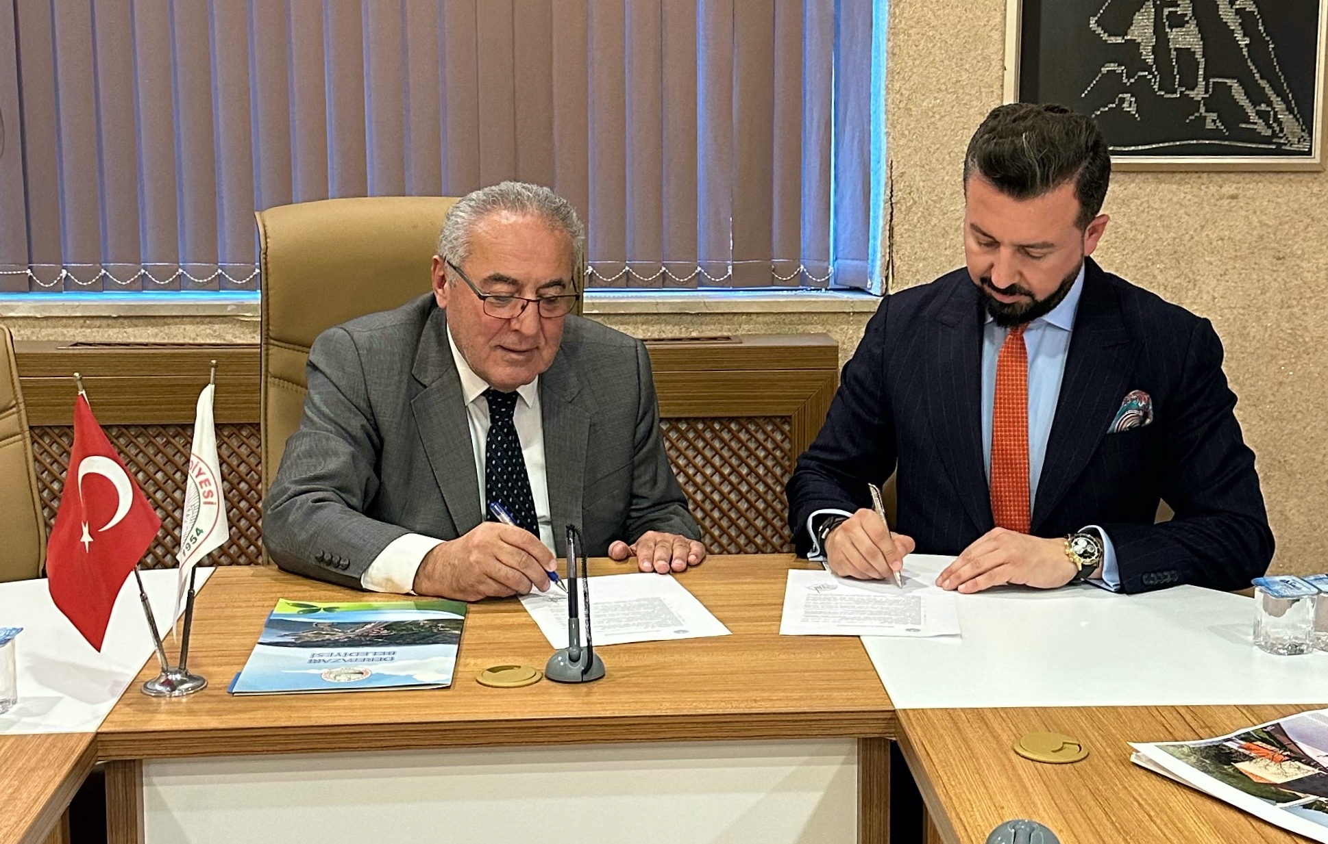 Karadeniz’in en büyük kentsel dönüşüm projesi için imzalar atıldı