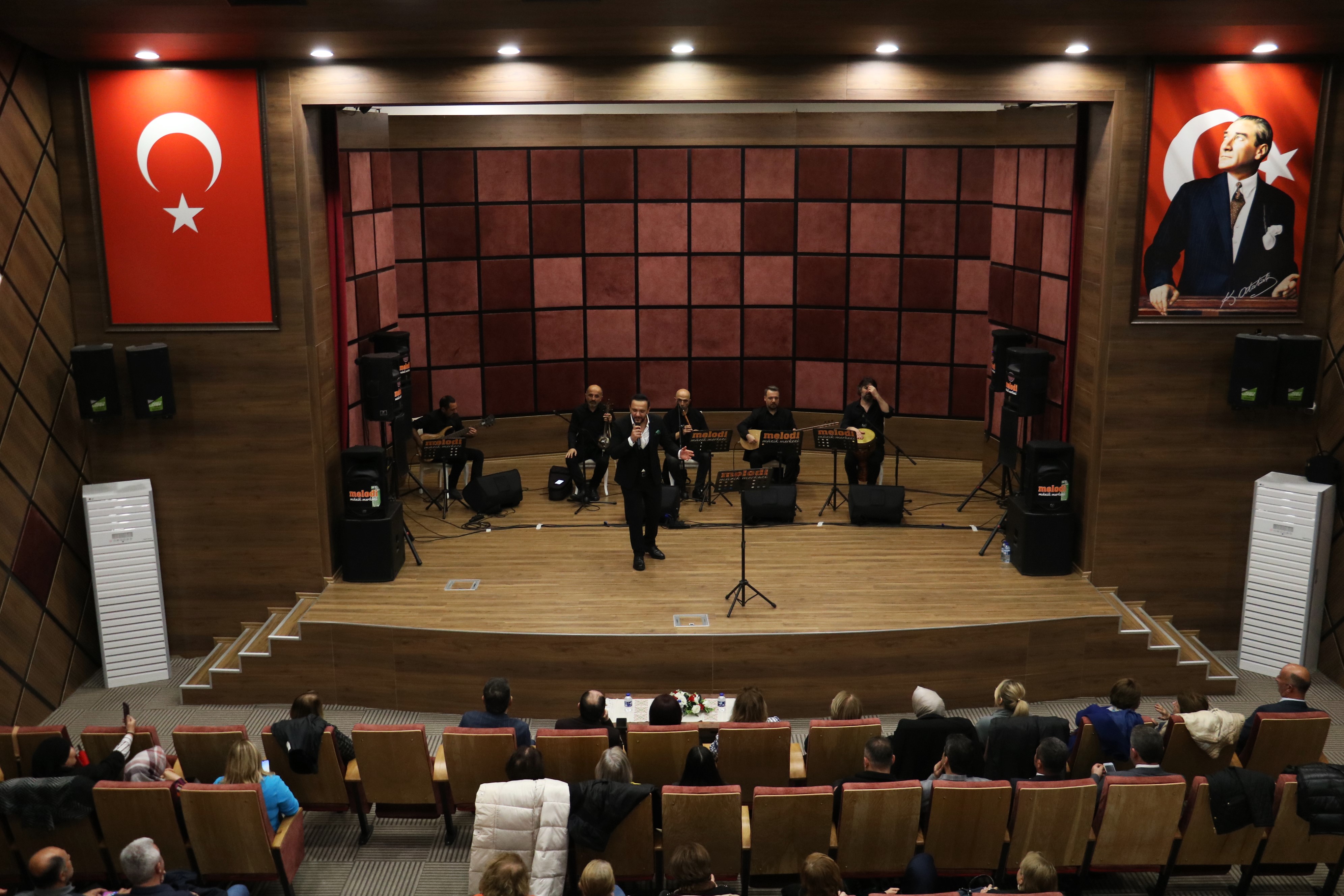 Kastamonu’da TRT sanatçıları konser verdi