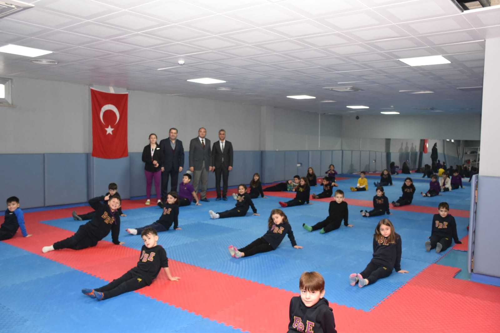 Trabzon’da ilkokul öğrencileri beden eğitimi dersini spor salonlarında yapacak