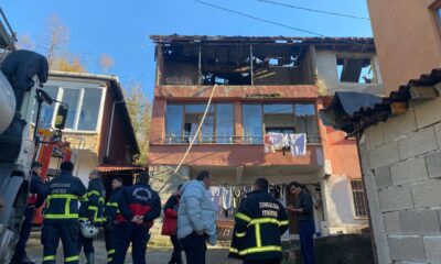 Zonguldak’ta bir binanın çatı katında çıkan yangın söndürüldü