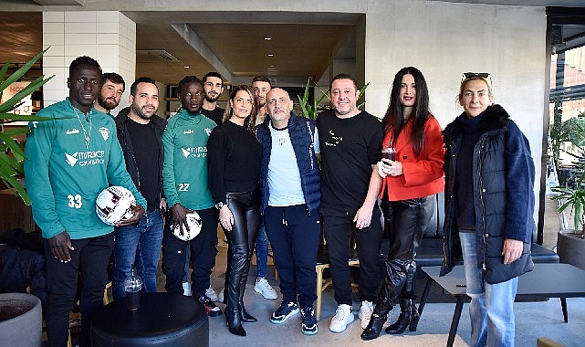 Avrupa ve Türk futbolunun ünlü ismi Nihat Kahveci Kıbrıs’ta Miracle Değirmenlik Spor Kulübü’nü ziyaret etti