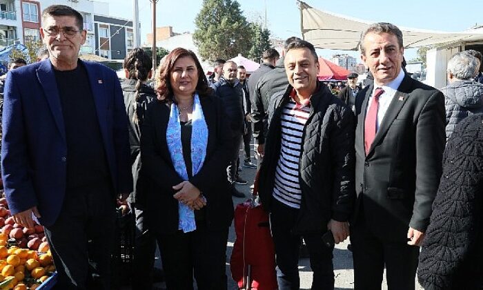 Başkan Çerçioğlu Cumartesi Pazarı’nda vatandaşlarla buluştu