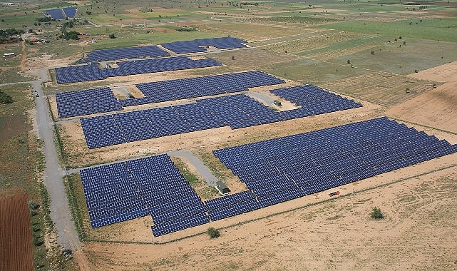 Akfen Yenilenebilir Enerji’den Bir Haftada 66 MW Gücünde Üç Hibrit Güneş Santrali Yatırımı Anlaşması