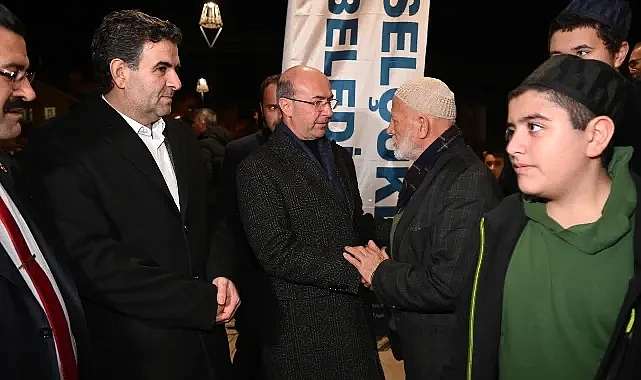 Selçuklu Belediye Başkanı Ahmet Pekyatırmacı, Miraç Kandili dolayısıyla Erenköy Tahir Büyükkörükçü Camii’nde düzenlenen kandil programında vatandaşlarla bir araya geldi.