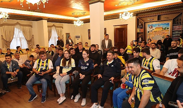 Nevşehir Belediye Başkanı Rasim Arı Fenerbahçe Beko’un, THY EuroLeague Final Four Maçını Gençlerle Birlikte izledi