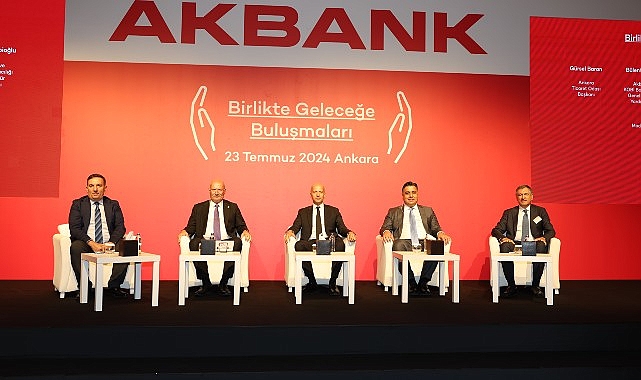 Akbank, İş Dünyasının Liderleriyle Birlikte Geleceği Şekillendirmeye Devam Ediyor