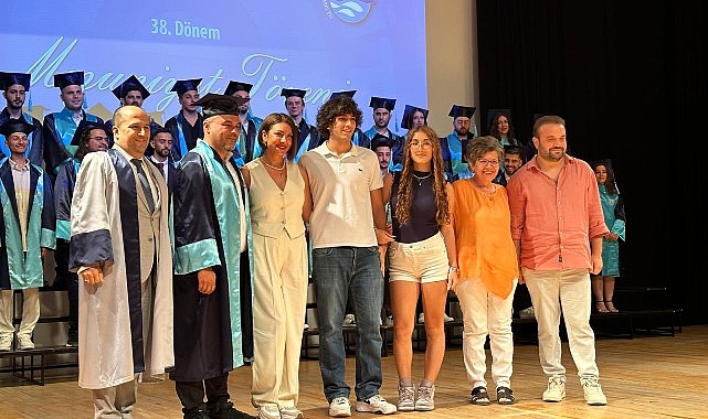 Deniz tutkunu Güray Yeğintürk, EÜ Su Ürünleri Fakültesinden mezun oldu