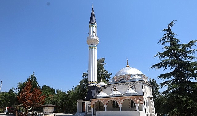 İzmit Kaynarca Camii ibadete açıldı