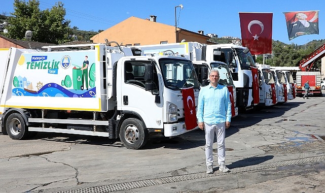 Temizlik hizmetlerini daha hızlı ve verimli hale getirmek amacıyla araç filosunu genişleten Mudanya Belediyesi, 15 Haziran