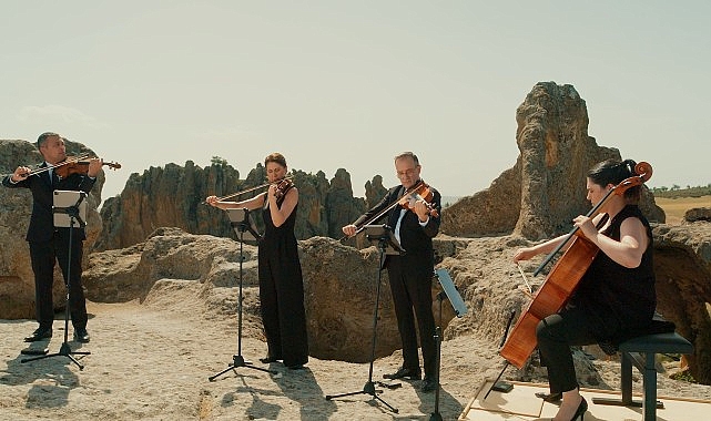 Borusan’ın 80 yıllık hikayesi Borusan Quartet ile binlerce yıllık Avdalaz Kalesi’nde yankılanıyor