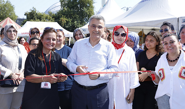 Kadın el emeği sergisine büyük ilgi