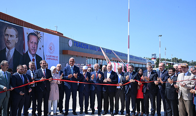 TRABZON HAVALİMANI YENİ HİZMET BİNALARI HİZMETE AÇILDI