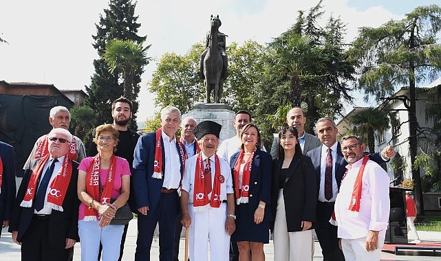 Atatürk’ün Cumhurbaşkanı olarak Bursa’ya gelişinin 100. yılı törenle kutlandı