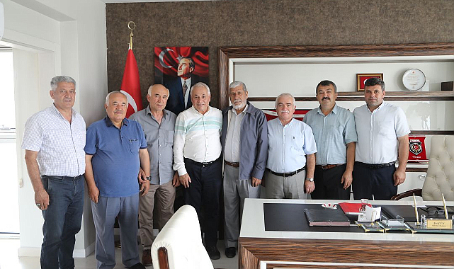 Kavak Belediye Başkanı Şerif ÜN,Beybesli Mahallesi Muhtarı Kazım Baş ve dernek yönetimini ağırladı.