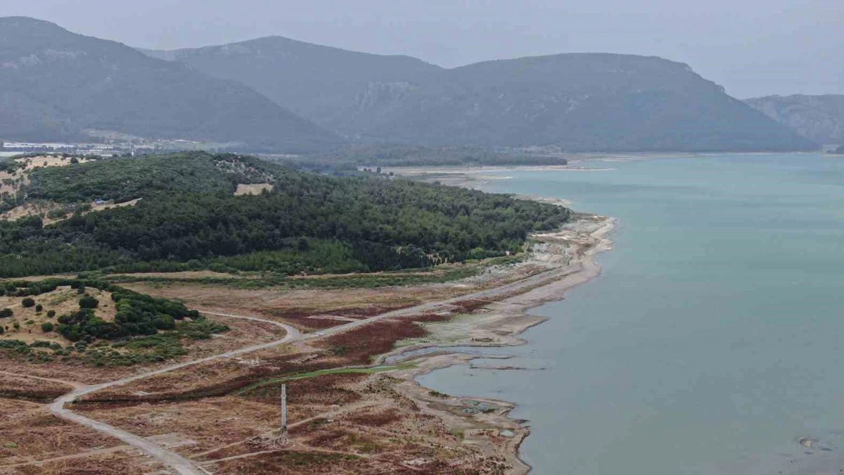 Tahtalı Barajı’ndaki su seviyesi kritik eşiği aştı