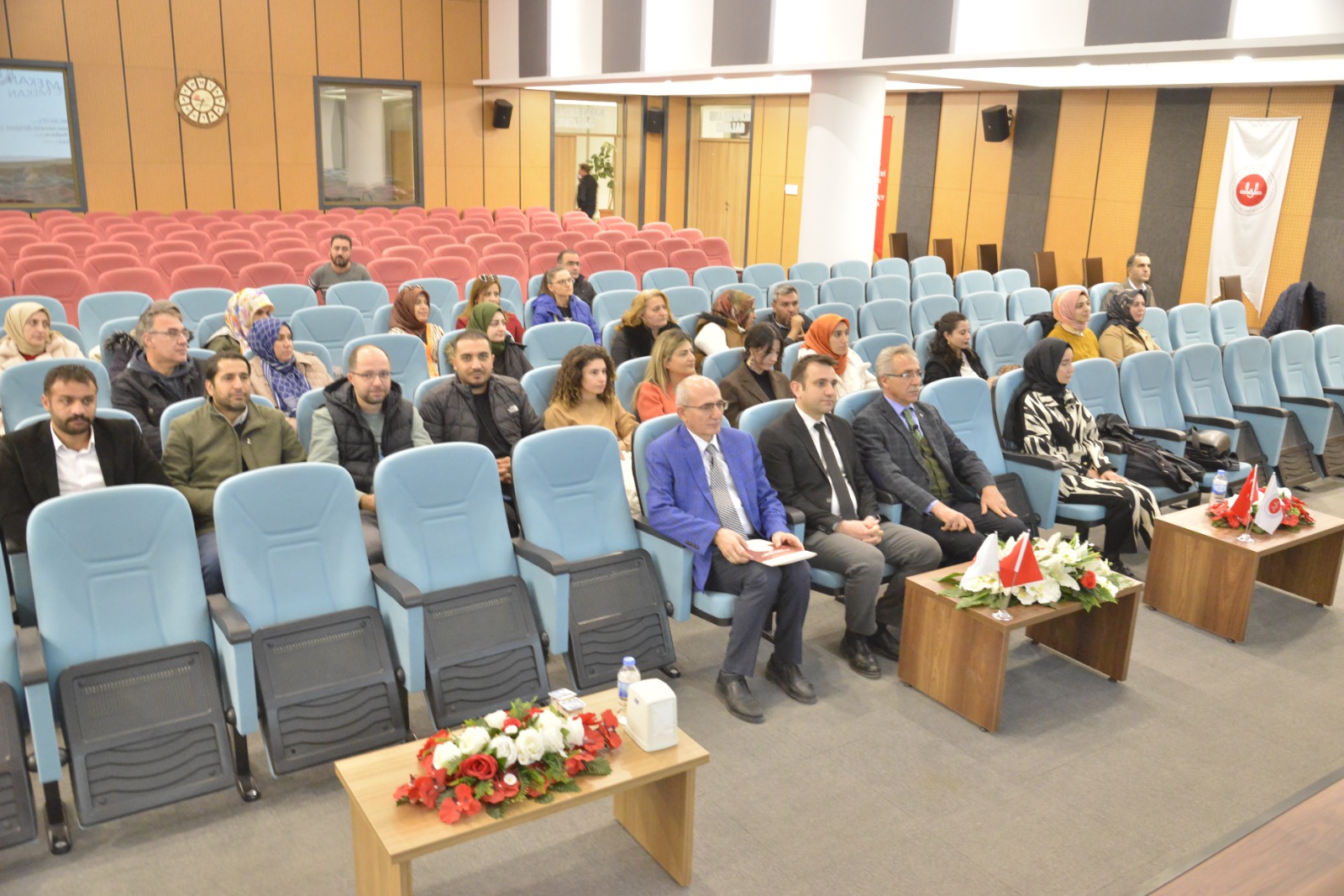 Elazığ’da “Şehir ve Kültür Akademisi” eğitimleri