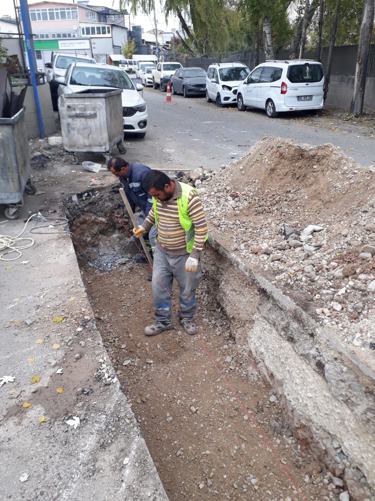 Şaşmaz Sanayi’de su giderleri açıldı: Teşekkürler Mansur Yavaş!