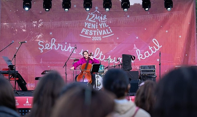 İzmir’in en neşeli festivali başladı