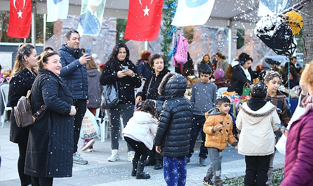 Karabağlar’da “Yılbaşı Panayırı” başladı