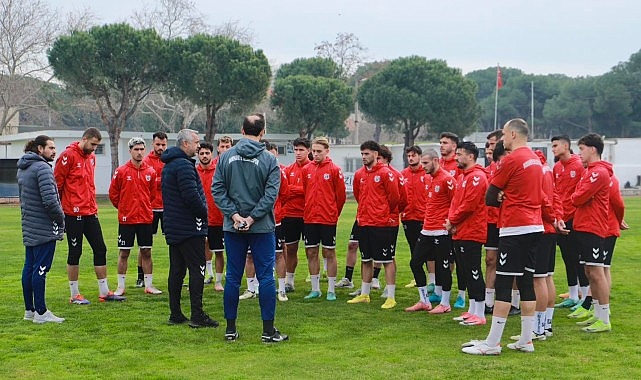 Burhaniye Belediyespor Galibiyete Odaklandı