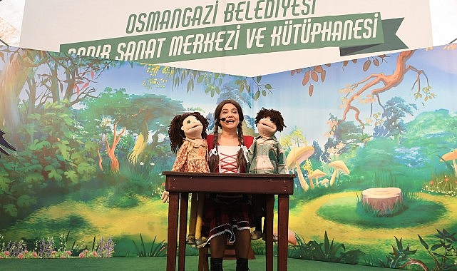 Hansel ile Gretel Osmangazili çocuklar için sahnelendi