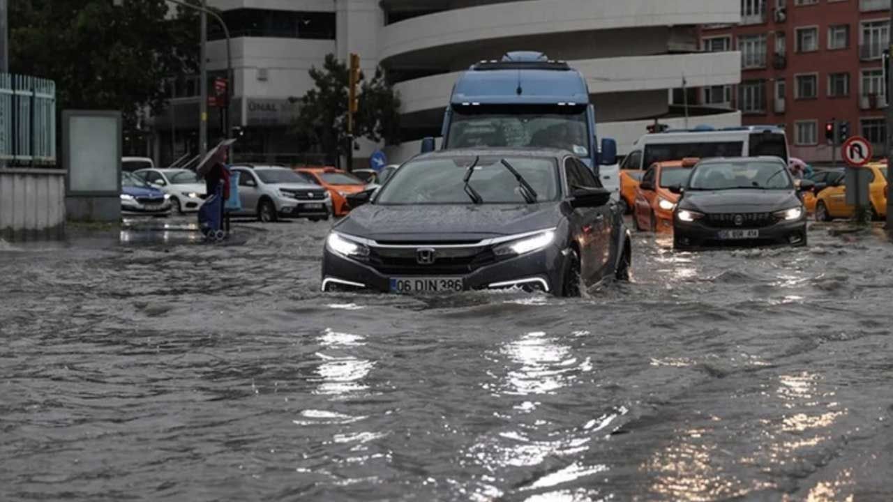 Meteoroloji’den Batı ve İç Kesimlere Sel ve Dolu Riski Uyarısı