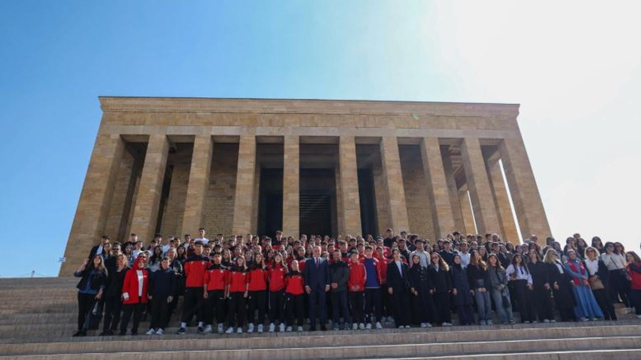 Gençlik Haftası Yurt Genelinde: TCG Anadolu İle Yolculuk