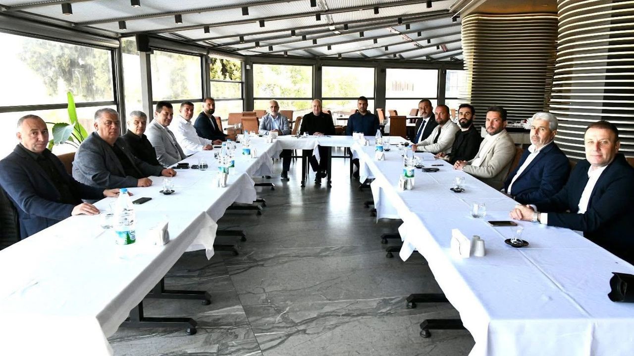 AK Parti Gider: Koltuk Emanettir