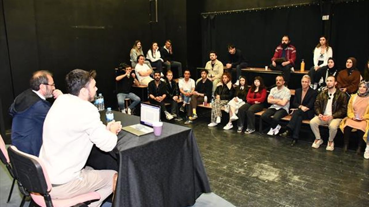 Kars Kafkas Üniversitesi’nde Sanat Kariyer Söyleşisi: Nihat Alpteki