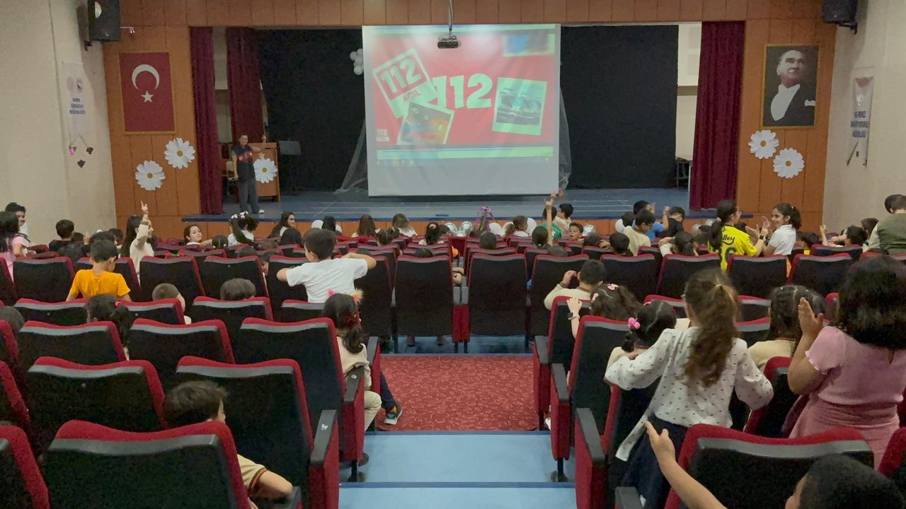 Kars’ta İlkokul Öğrencilerine 112 Acil Eğitimi Verildi