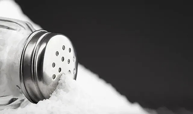 Gizli Tuz Obezite Riskini 6 Kat Artırıyor