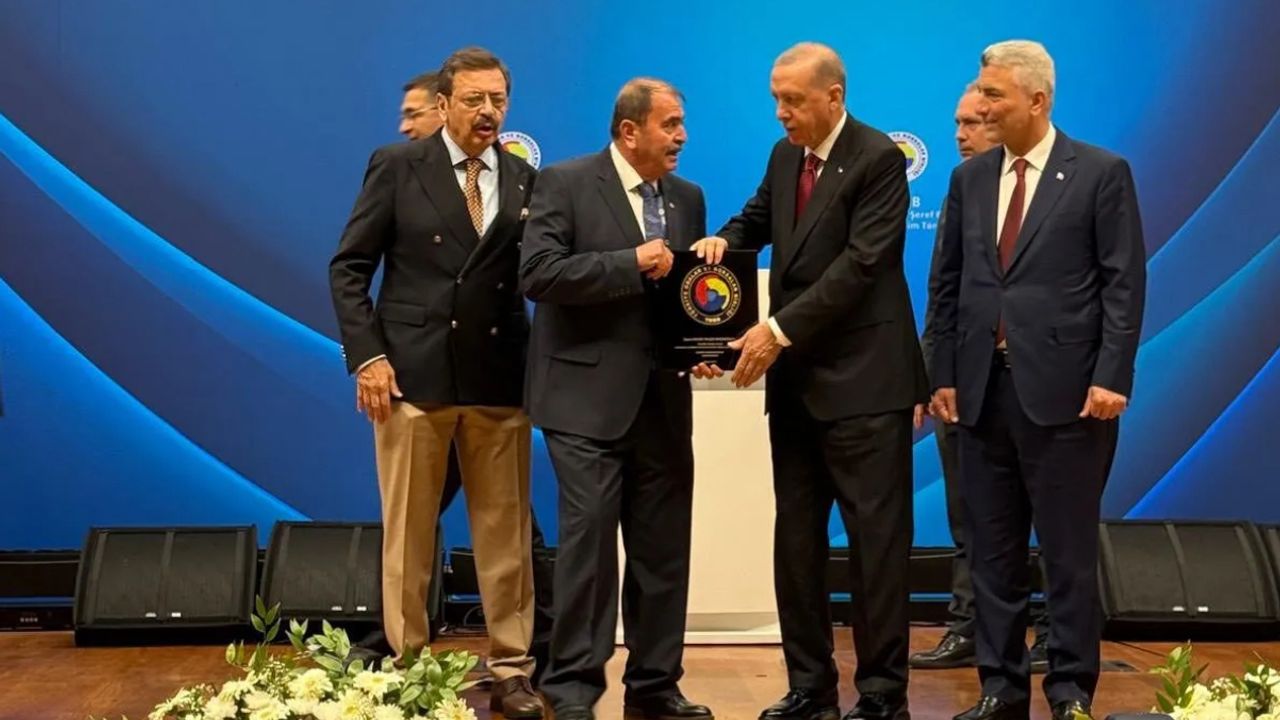 Meçikoğlu’na Erdoğan’dan TOBB Hizmet Şeref Belgesi