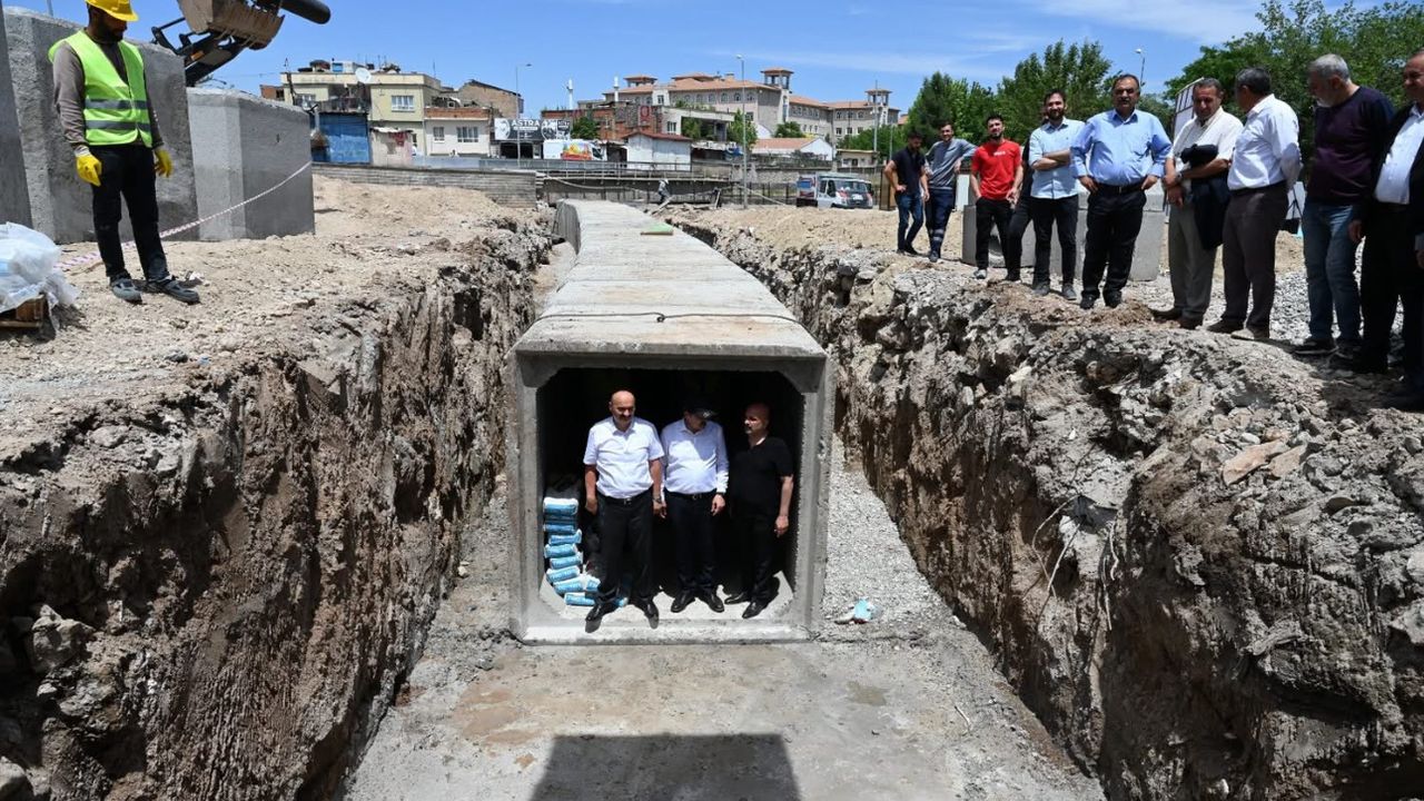 Batman’da Sel Sonrası Altyapı Seferberliği: Vali İnceledi