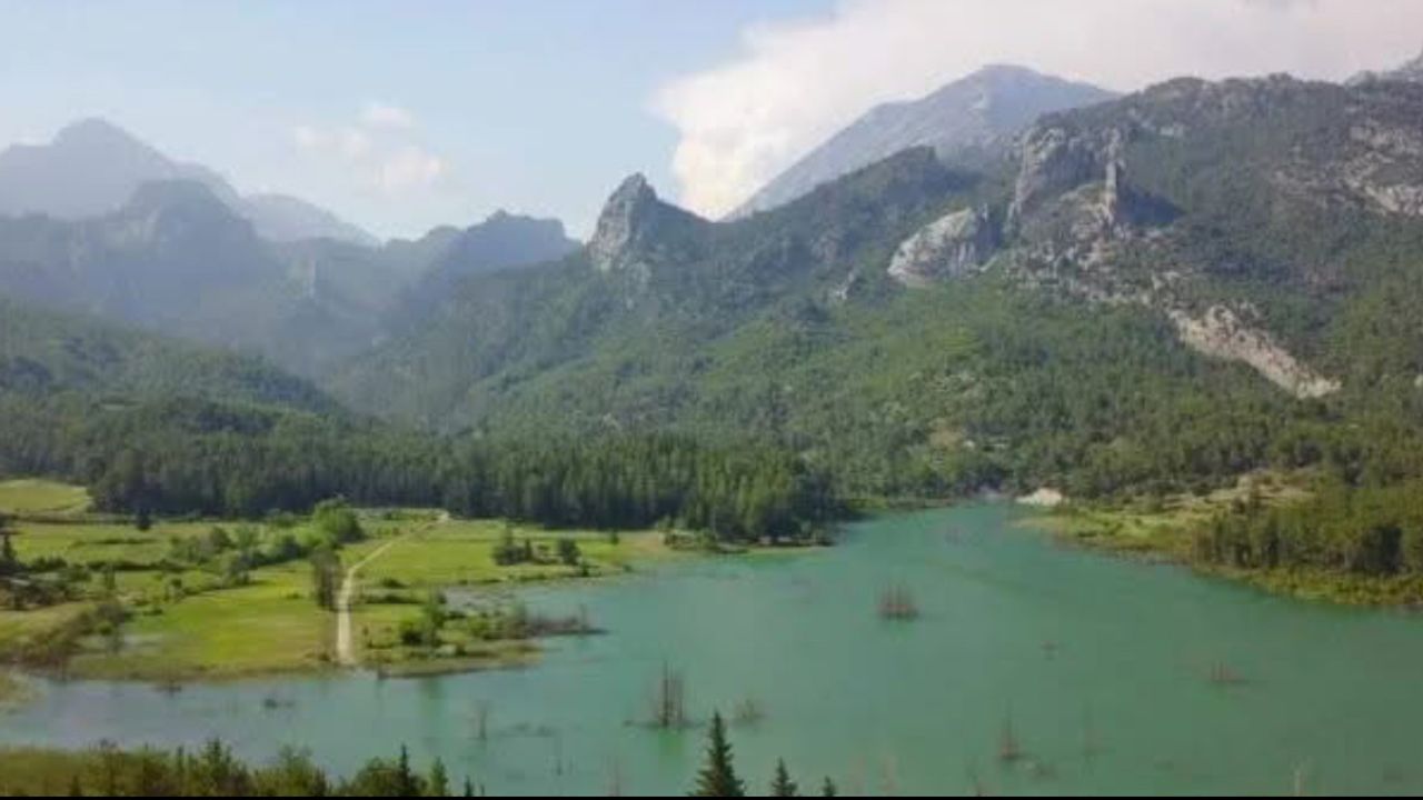 Akbaş Göleti ve Zeytintaşı Mağarası: Antalya’nın Doğal Hazineleri