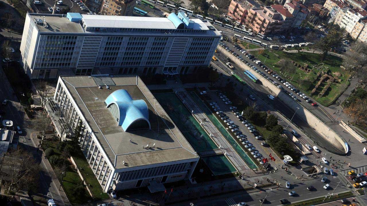 CHP’li Belediyelere Operasyon: 34 Kişi Gözaltına Alındı