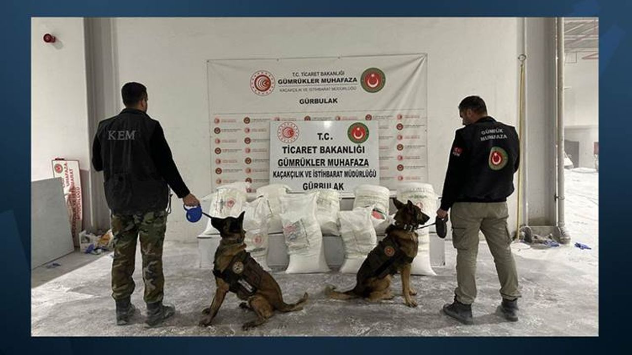 Gürbulak’ta Kömür Yüklü TIR’da 1,87 Ton Metamfetamin Ele Geçirildi