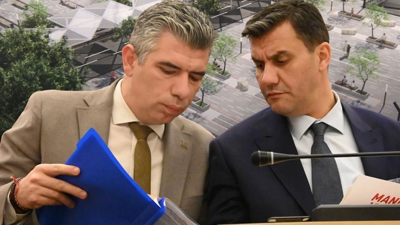 Soma’ya Mimar Ferdi Zeyrek Adında Yeraltı Otoparkı ve Kent Meydanı Geliyor