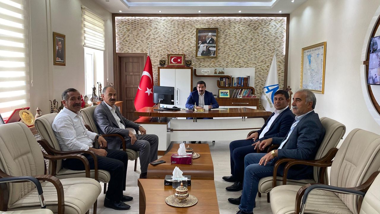 Arpaçay’da Kurban Bayramı’nda Protokol ve Siyasi Partiler Buluştu