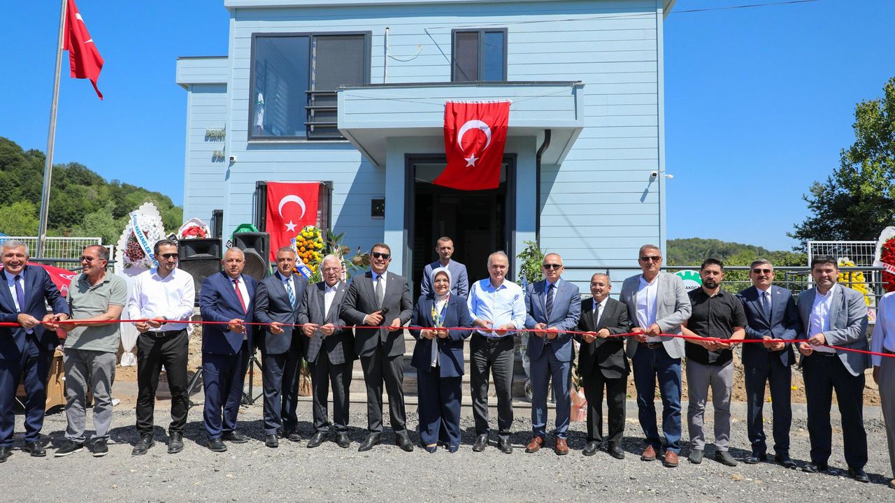 Akçakoca Demir Çelik OSB İdari Binası Açıldı: Bölge Ekonomisine Katkı Bekleniyor