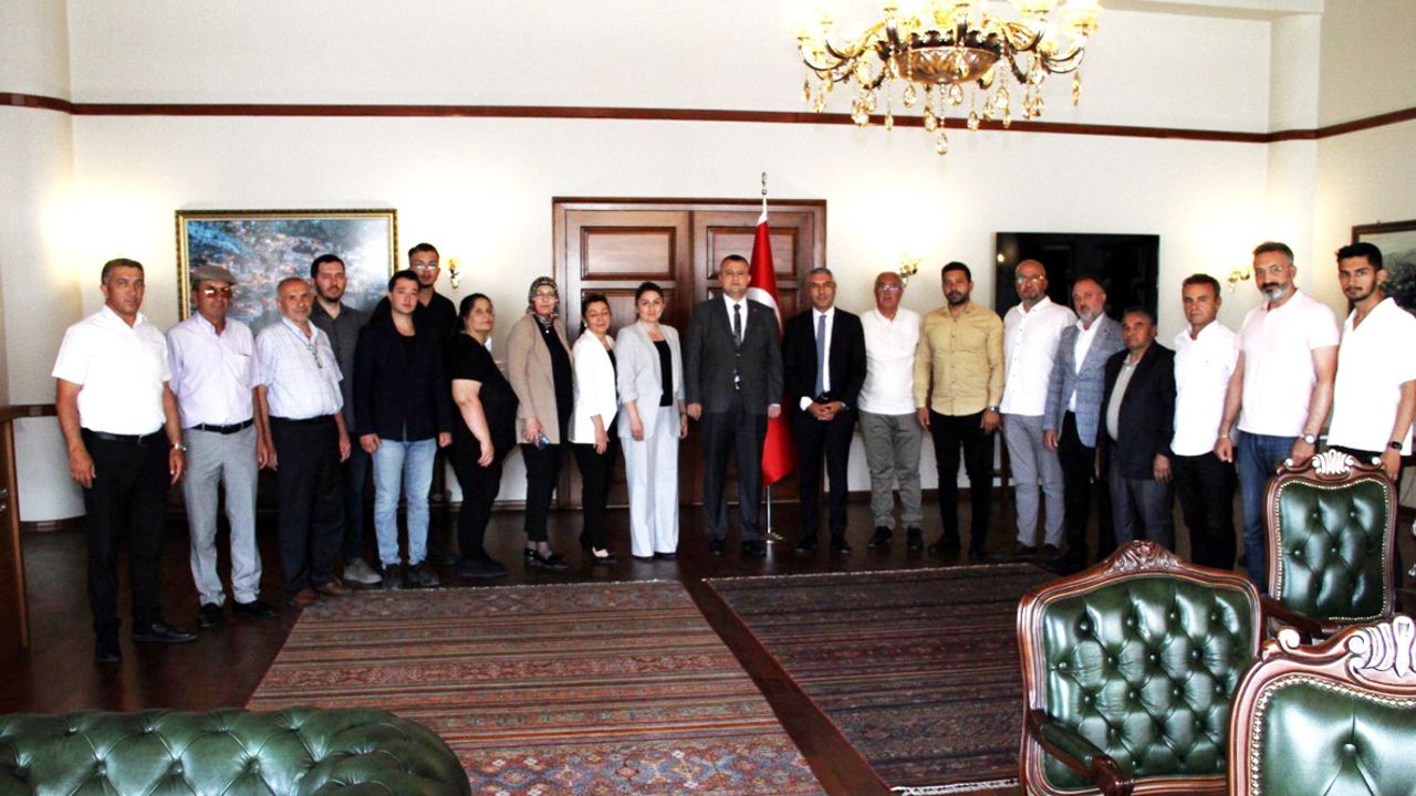 AK Parti Beypazarı İlçe Başkanlığı Yeni Kaymakam Ünal Coşkun’u Ziyaret Etti